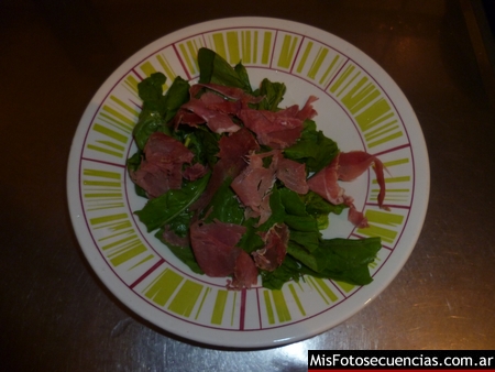 Ensalada-rucula-jamon-crudo_0002